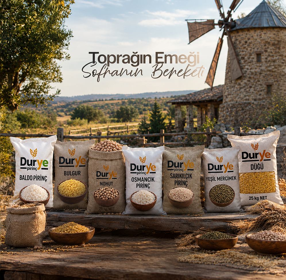 Depoda palet üzerinde DURYE Gıda bakliyat ve bulgur çuvalları